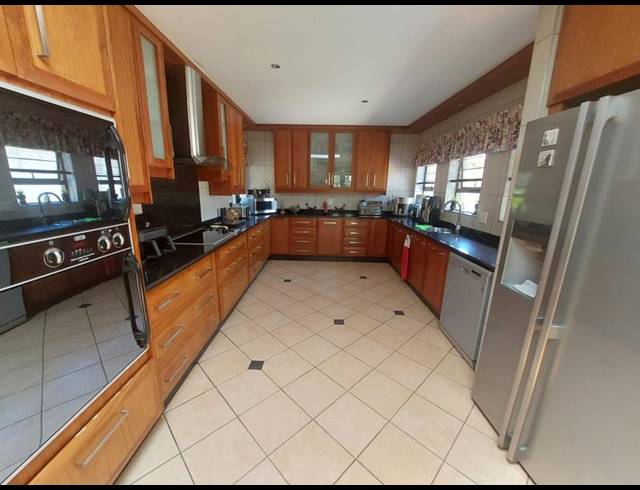 4 BEDROOM HOUSE FOR SALE IN VANDERBIJLPARK SW 5